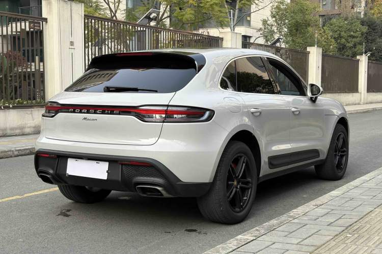 Used Porsche Macan 2024 Macan 2.0T