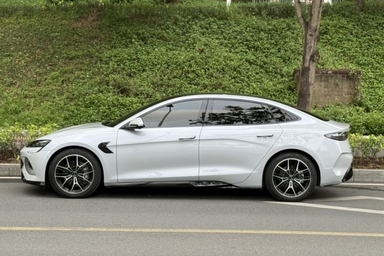 Used BYD Seal 2025 650 Long-Range Version
