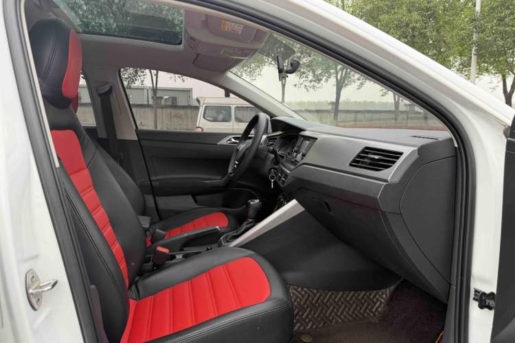 Used Volkswagen Polo 2019 Plus 1.5L Automatic Panoramic Enjoyment Edition Interior 4