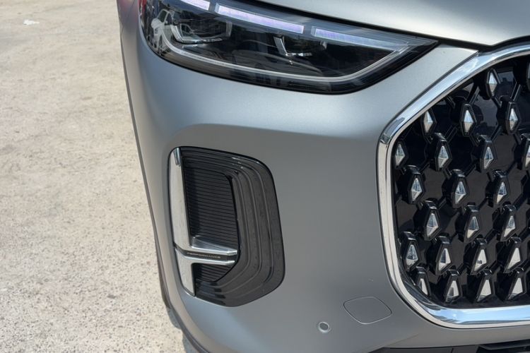 Used Chery Tiggo 8 L 2024 2.0T Two-Wheel Drive Prestige Version 5 Seats