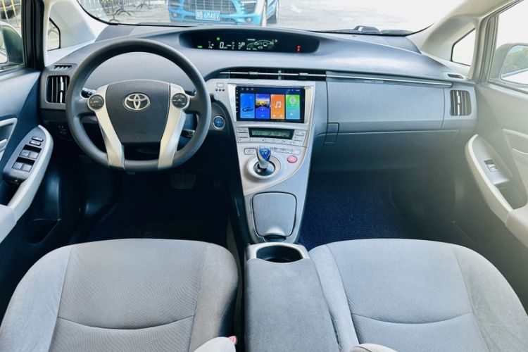 Used Toyota Prius 2012 1.8L Standard Edition
