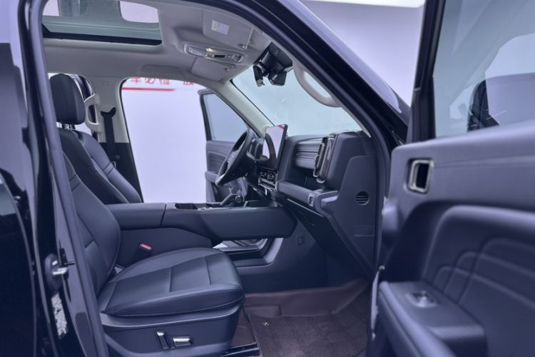 Used Haval Raptor New Energy 2024 Hi4 102 Pro Interior 3