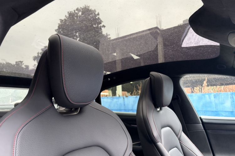 Used Xiaomi Auto SU7 2024 Four-Wheel Drive Ultra-Long Range Advanced Intelligent Driving Max Edition