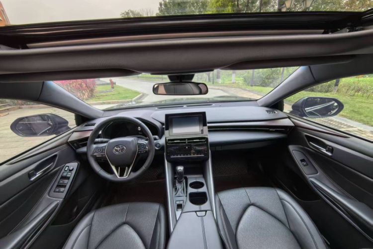 Used Toyota Avalon 2023 2.0L Premium Edition