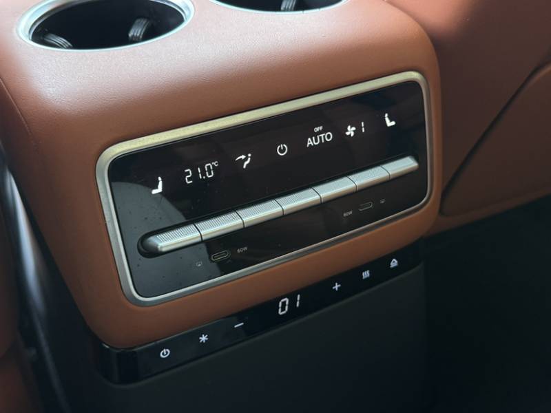 Used Li Auto L9 2022 Max model — 25