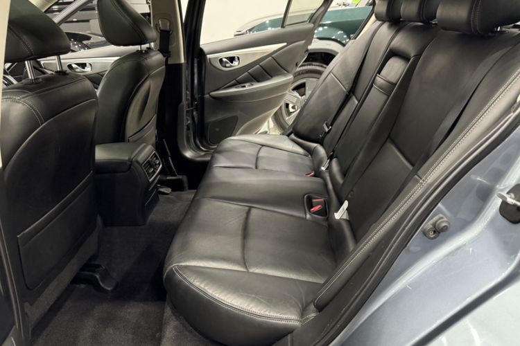 Used Infiniti Q50 2014 2.0T Luxury Edition