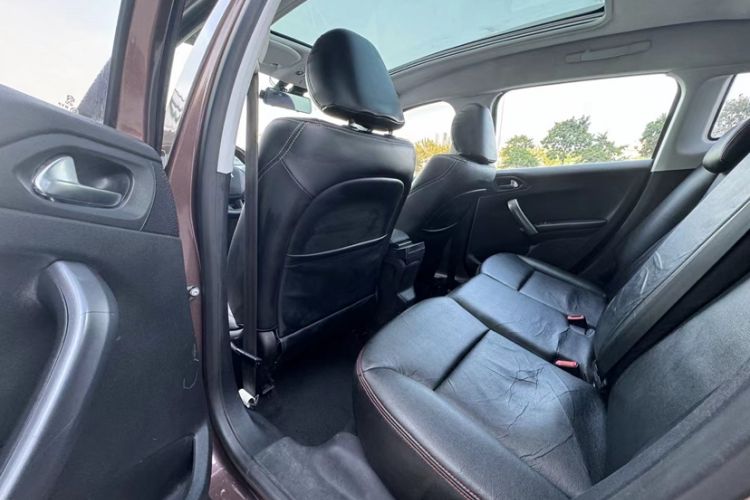 Used Peugeot 2008 2014 1.6L Automatic Fashion Edition