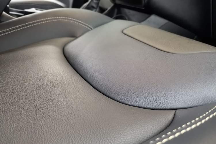 Used Jeep Cherokee 2017 2.0L Superior Edition