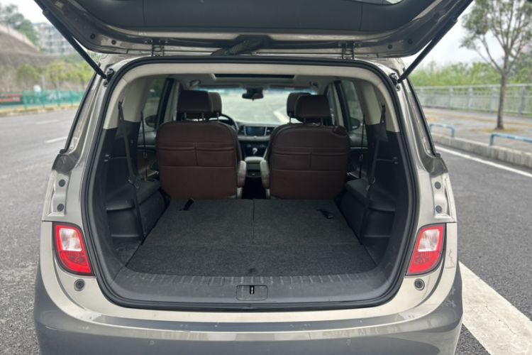 Used Buick GL6 2018 18T 6-Seater Luxury Model