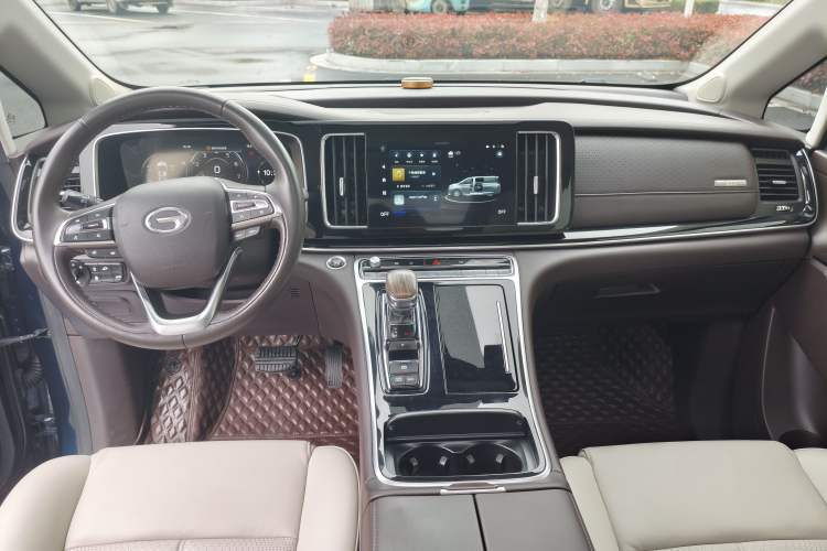 Used GAC Trumpchi M8 2021 Lingxiu Series 390T Ultimate Edition Interior 4