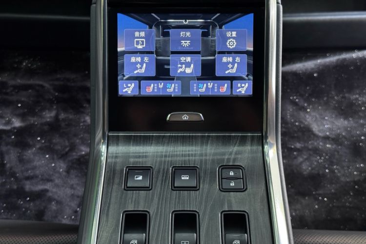 Used Lexus LM 2020 300h Four-Seat Grand Edition
