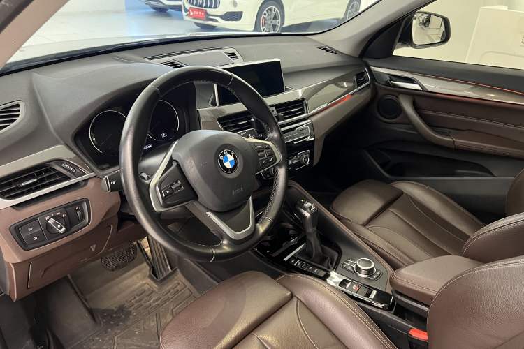 Used BMW X1 New Energy 2019 xDrive25Le Mileage Upgrade Version Interior 11