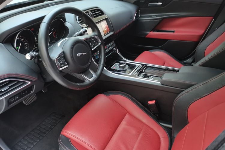 Used Jaguar XE 2018 2.0T 300 PS All-Wheel-Drive R-Sport Sport Edition