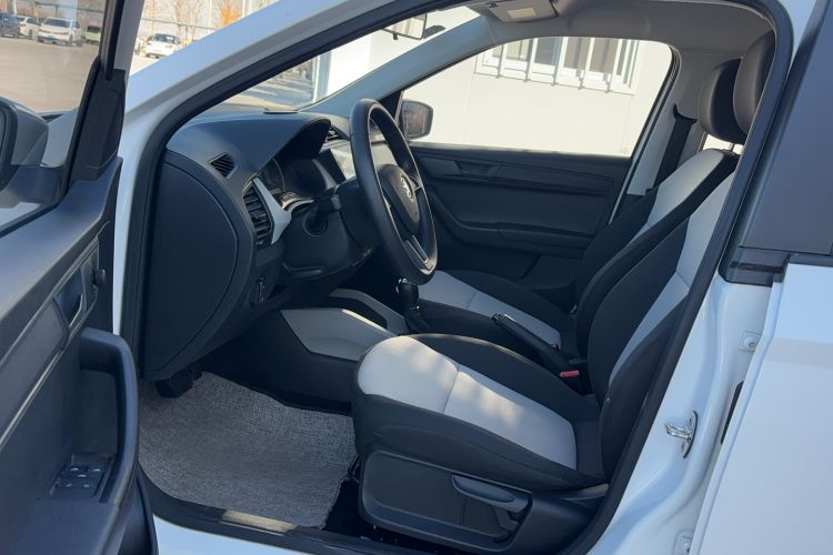 Used Skoda Fabia 2017 1.4L Automatic Car Enjoy Edition