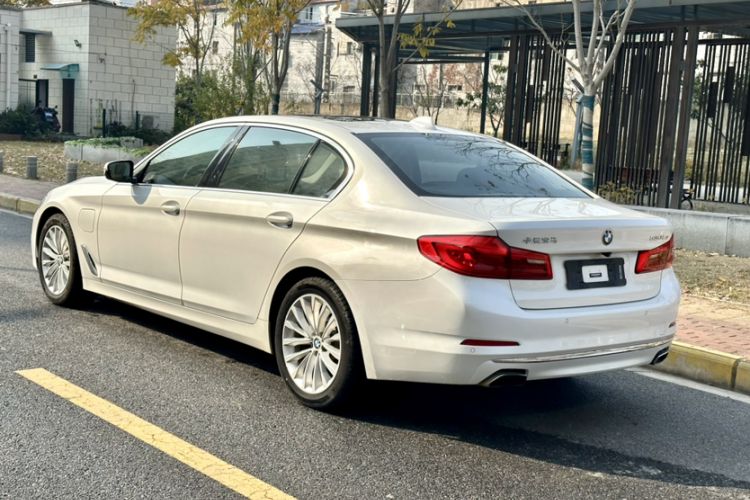 Used BMW 5 Series New Energy 2020 530Le Luxury Package
