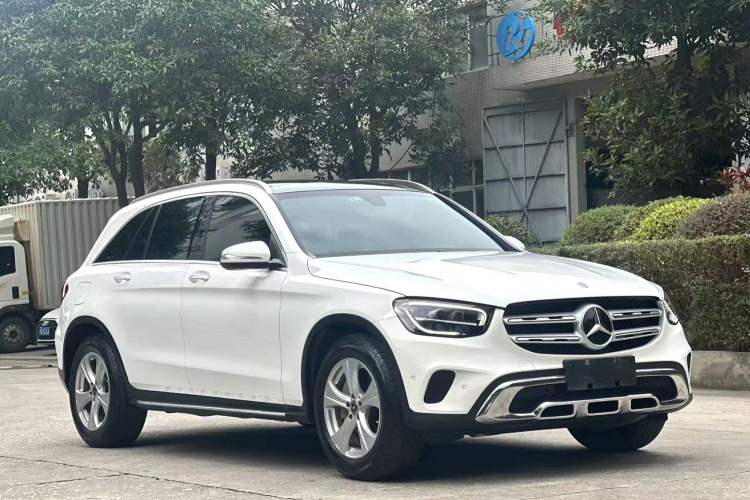 Used Mercedes-Benz GLC 2020 Facelifted GLC 260 L 4MATIC Dynamic Edition Exterior 3