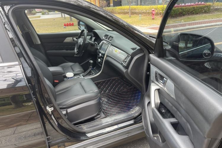 Used Haval H2 2016 Red-Label 1.5T Automatic Two-Wheel Drive Luxury Model