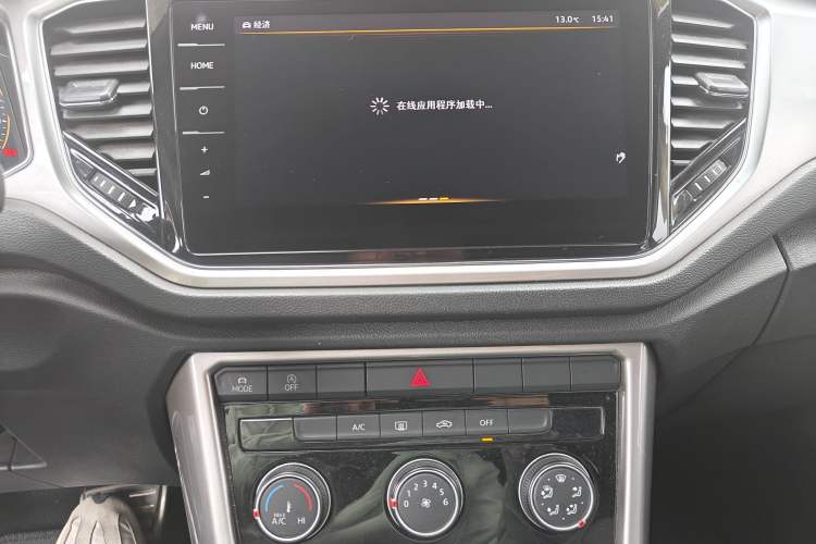 Used Volkswagen T-ROC 2021 280TSI DSG Two-Wheel Drive R-Line Pro Connected Version Audio And AC Panel