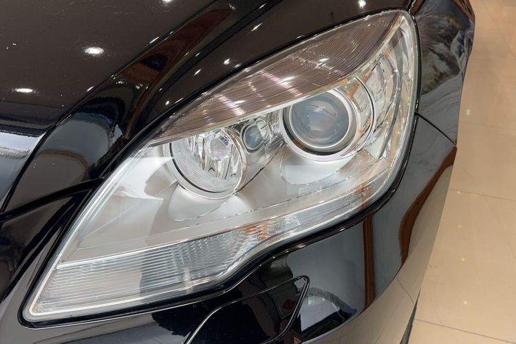 Used Mercedes-Benz R-Class 2017 R 320 4MATIC Business Edition Prestige Model Left Front Headlight