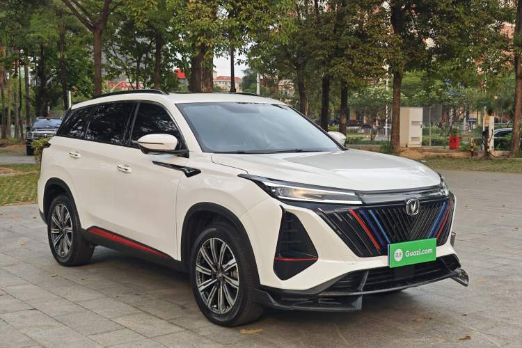 Used CHANGAN CS75 PLUS 2022 2nd Generation 1.5T Automatic Luxury Edition Exterior 2