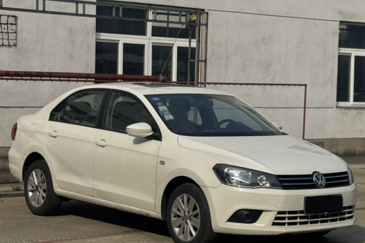 Used Volkswagen Jetta 2015 1.6L Automatic Comfort Model Exterior 1