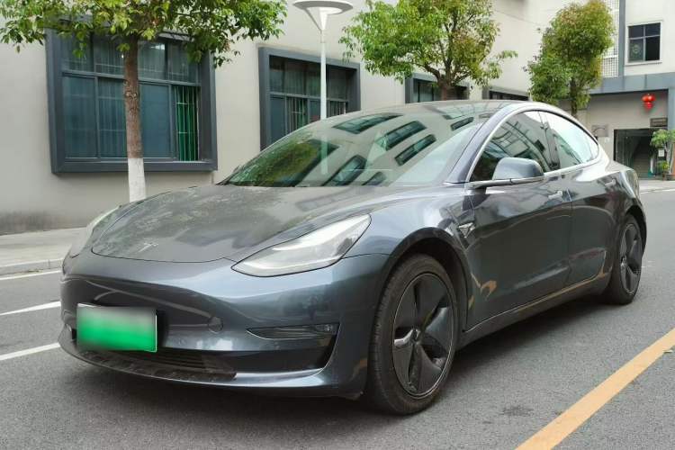 Used Tesla Model 3 2019 Long-Range Rear-Wheel-Drive Version