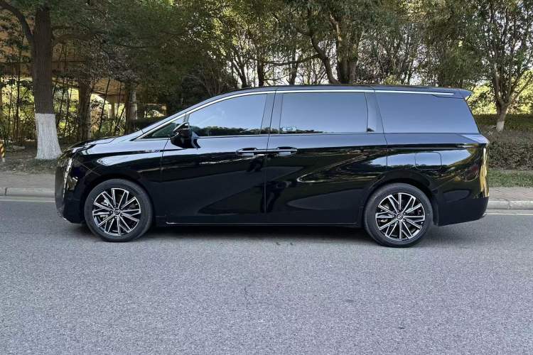 Used GAC Trumpchi E8 New Energy 2024 150km MAX Exterior 8