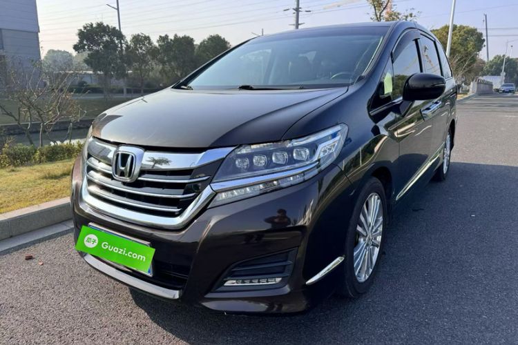 Used Honda Elysion 2016 2.4L Luxury Edition

