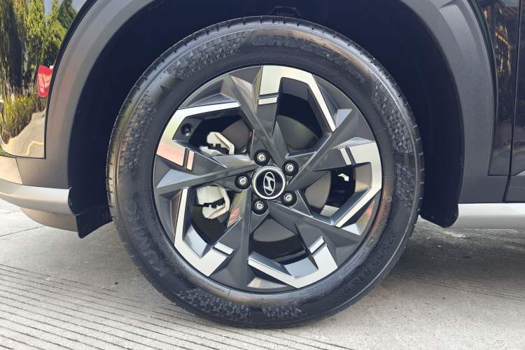 Used Hyundai ix35 2023 Musso 2.0L Deluxe Edition DLX