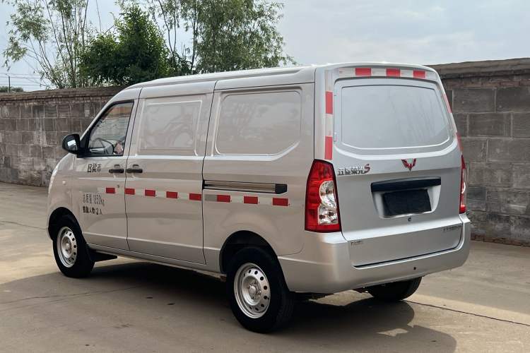 Used Wuling Rongguang 2019 1.2L S Van Utility Model with 2 Seats