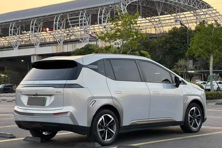 Used AION Y 2024 Younger Star Edition
