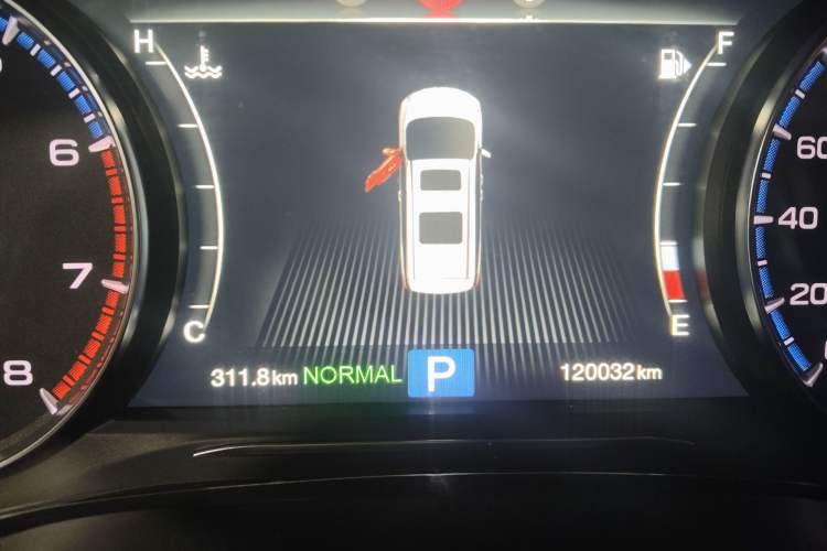 Used GAC Trumpchi M8 2020 Flagship Model 390T Deluxe Edition Odometer Close Up