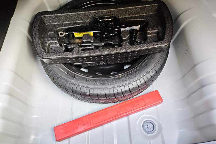 Used CHANGAN Eado DT 2019 1.6L Manual Comfort Model China VI Standard