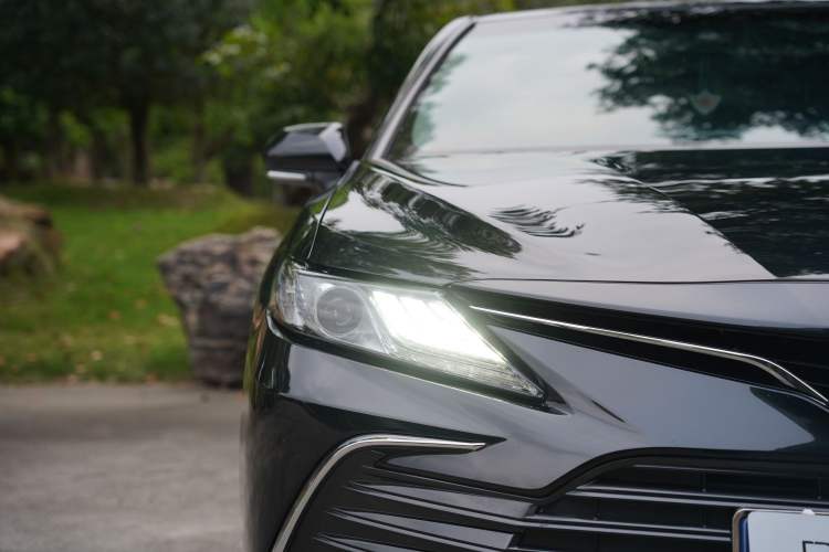 Used Toyota Camry 2021 2.0G Luxury Edition
