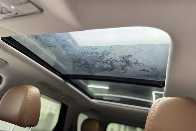 Used CHANGAN CS95 2017 2.0T Four-Wheel Drive ZhiZun Edition
