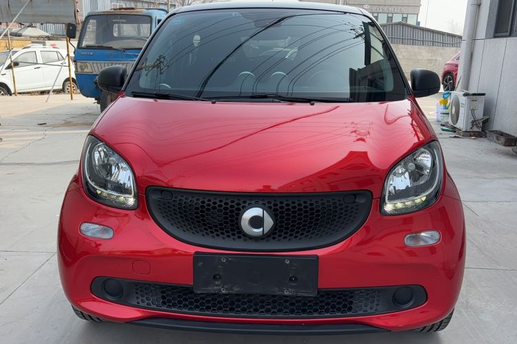 Used smart forfour 2018 1.0L 52 kW Dynamic Edition Front