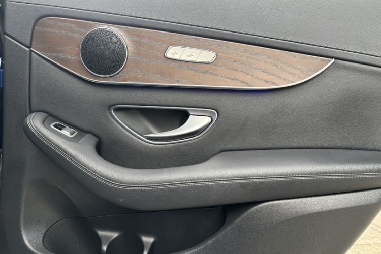 Used Mercedes-Benz GLC 2020 Facelifted GLC 260 L 4MATIC Dynamic Edition Interior 1