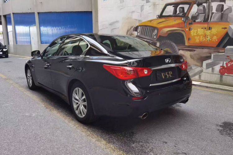 Used Infiniti Q50 2014 2.0T Luxury Edition