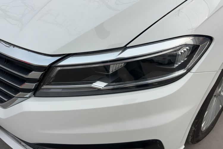 Used Volkswagen Lavida 2019 280TSI DSG Comfort Edition China VI standard Left Front Headlight