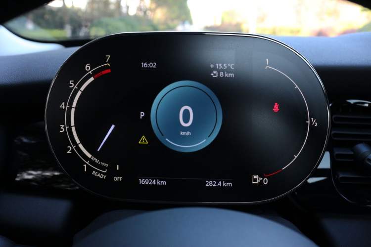 Used MINI MINI 2023 Updated 1.5T COOPER Artist