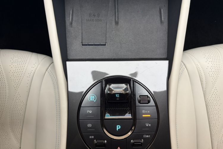 Used BYD Seal 06GT 2025 550 All-Wheel-Drive Heatwave Edition Interior 5