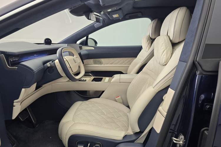 Used Nio ET9 2025 100kWh Signature Edition
