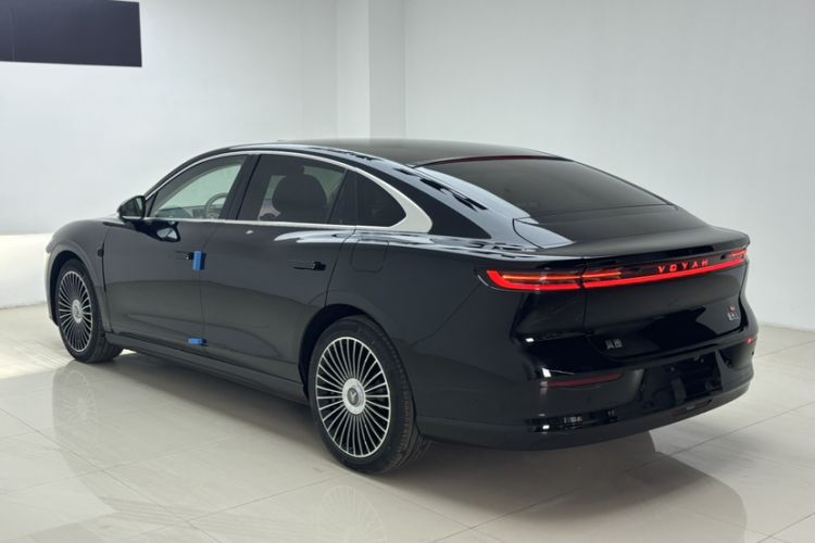 Used VOYAH Lantu Chiguang L 2026 Four-Wheel-Drive Ultra
