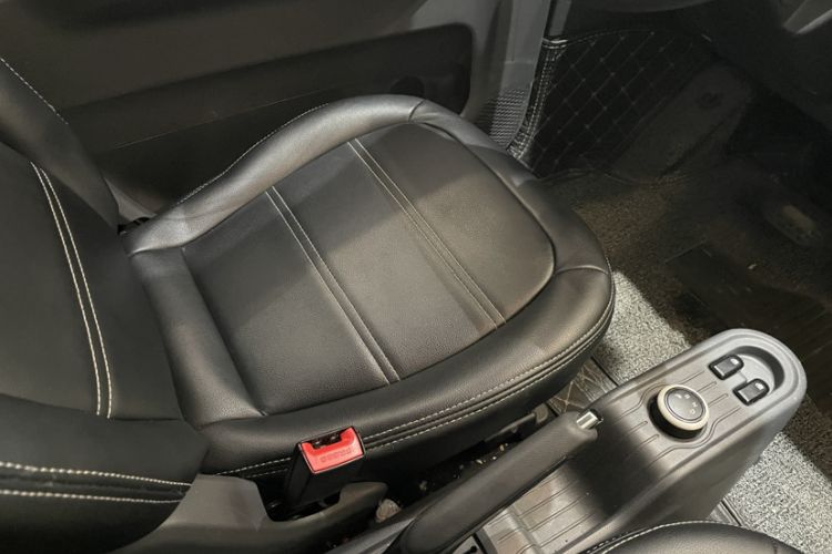 Used Wuling Hongguang MINIEV 2022 Macaron Premium Model – Lithium Iron Phosphate