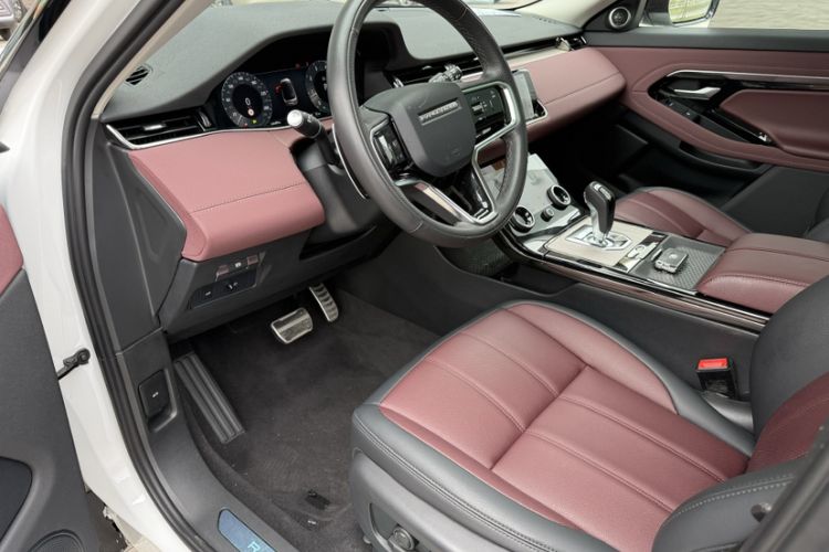 Used Land Rover Range Rover Evoque 2023 Aurora L 249 PS Luxury Edition
