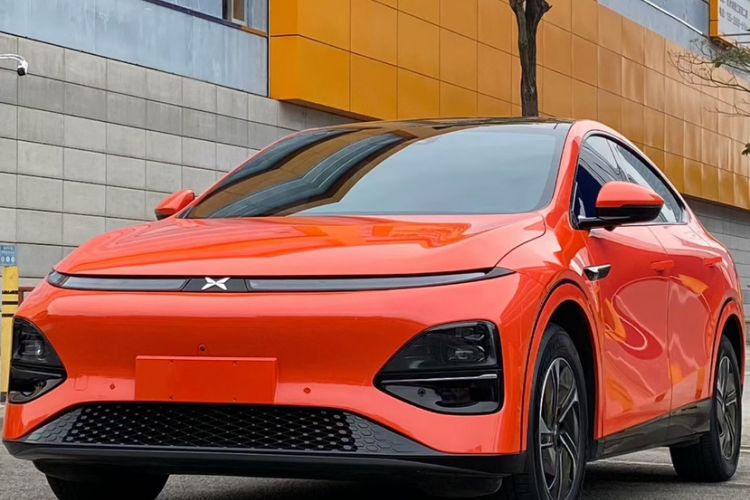 Used XPeng G6 2023 755 Ultra-Long Range Max Exterior 4