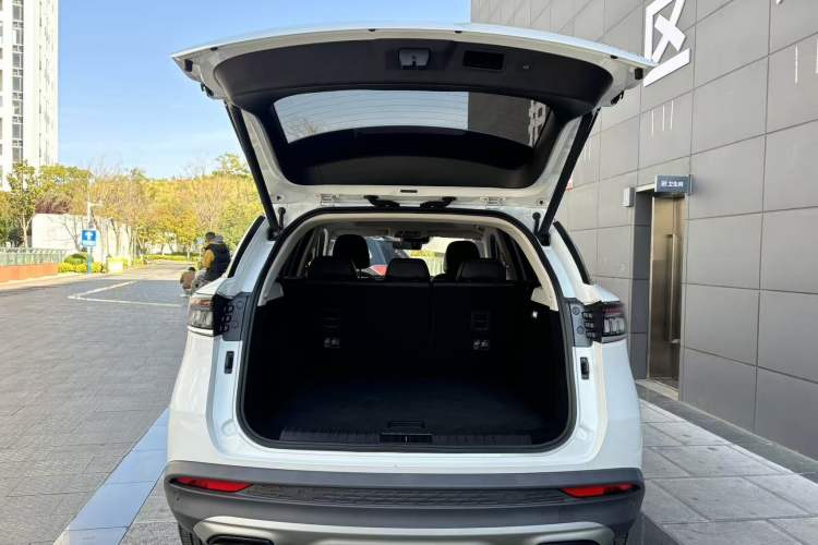 Used BAIC Beijing X7 2022 1.5TD DCT Trendy Edition