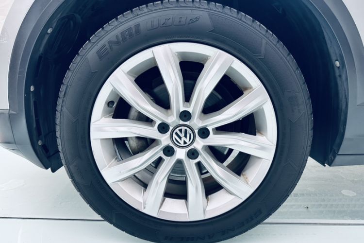 Used Volkswagen T-ROC 2018 230TSI DSG Two-Wheel Drive Advanced Version China V Standard
