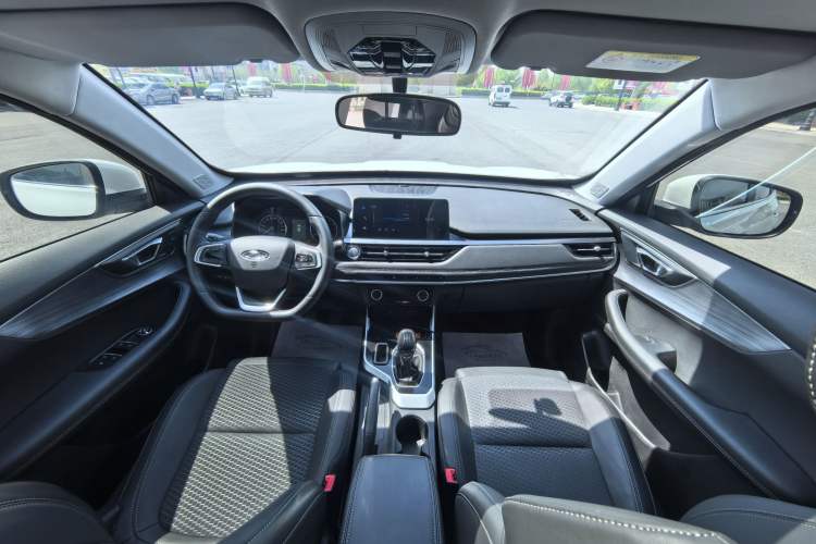 Used Chery Tiggo 5x 2020 1.5L Manual Fashion Edition Interior 6