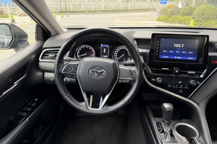 Used Toyota Camry 2023 2.0GVP Premier Edition